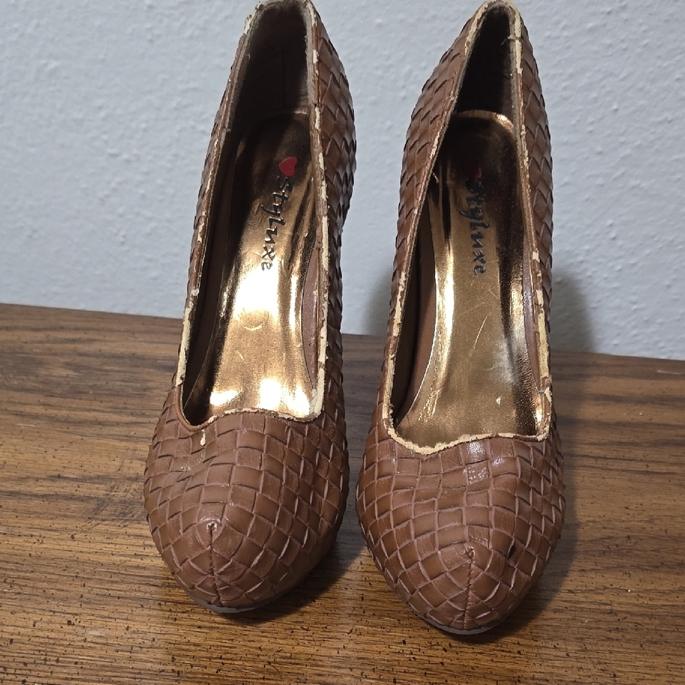 Styluxe Brown Textured Women's Heels